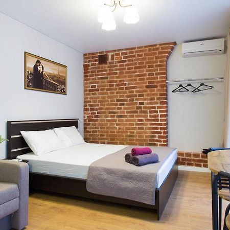Cozy Studio In The City Center - Mykoly Khvylovoho Str 5-1 خاركيف المظهر الخارجي الصورة